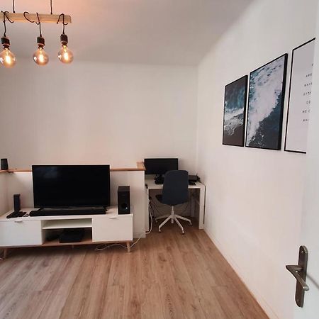 Joli T2- Centre Ville - Parking Gratuit - Wifi Dunkirk Exterior photo